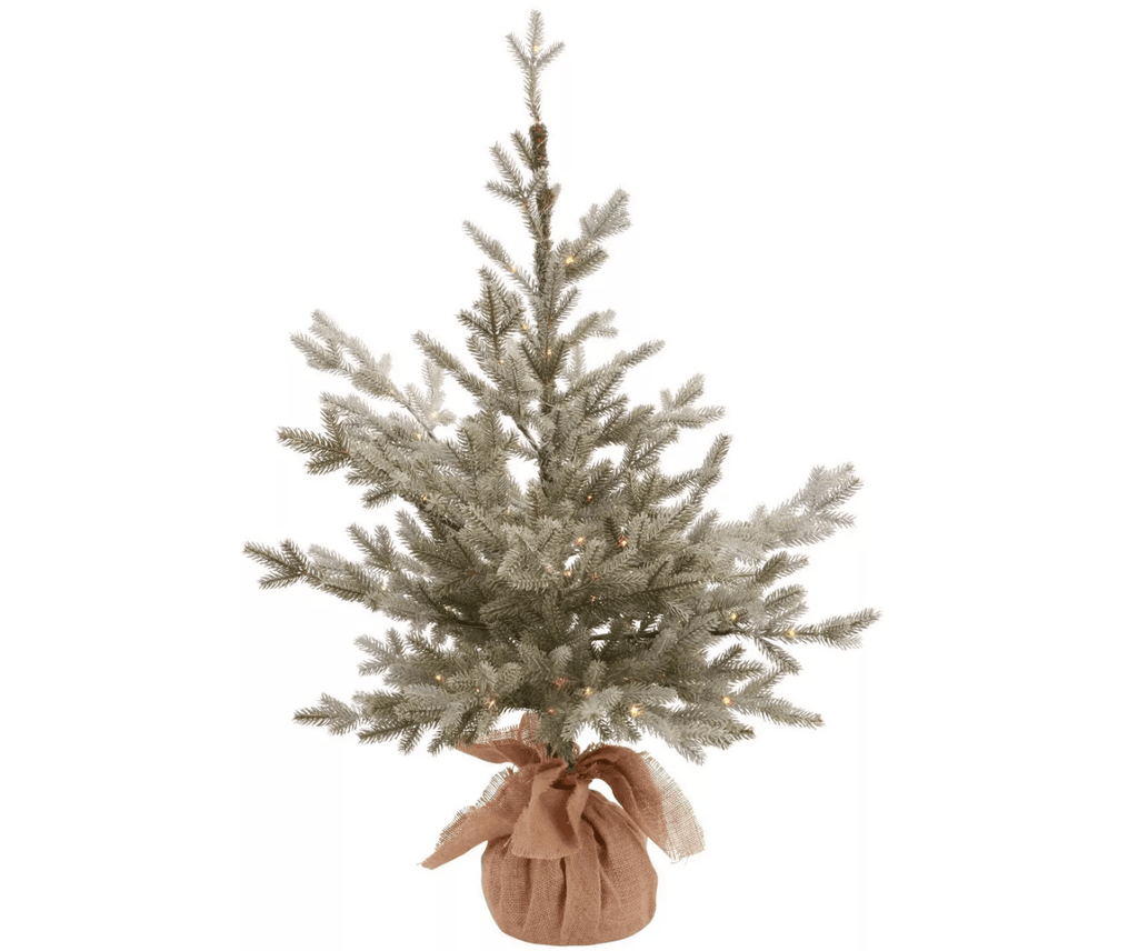 7 ways Im making my tiny apartment feel like home for the holidays