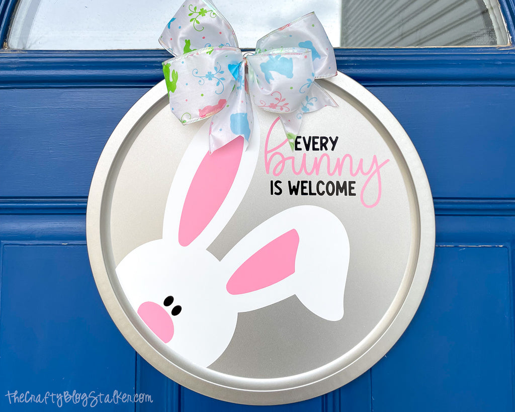 How to Make a DIY Spring Door Hanger and a Free SVG