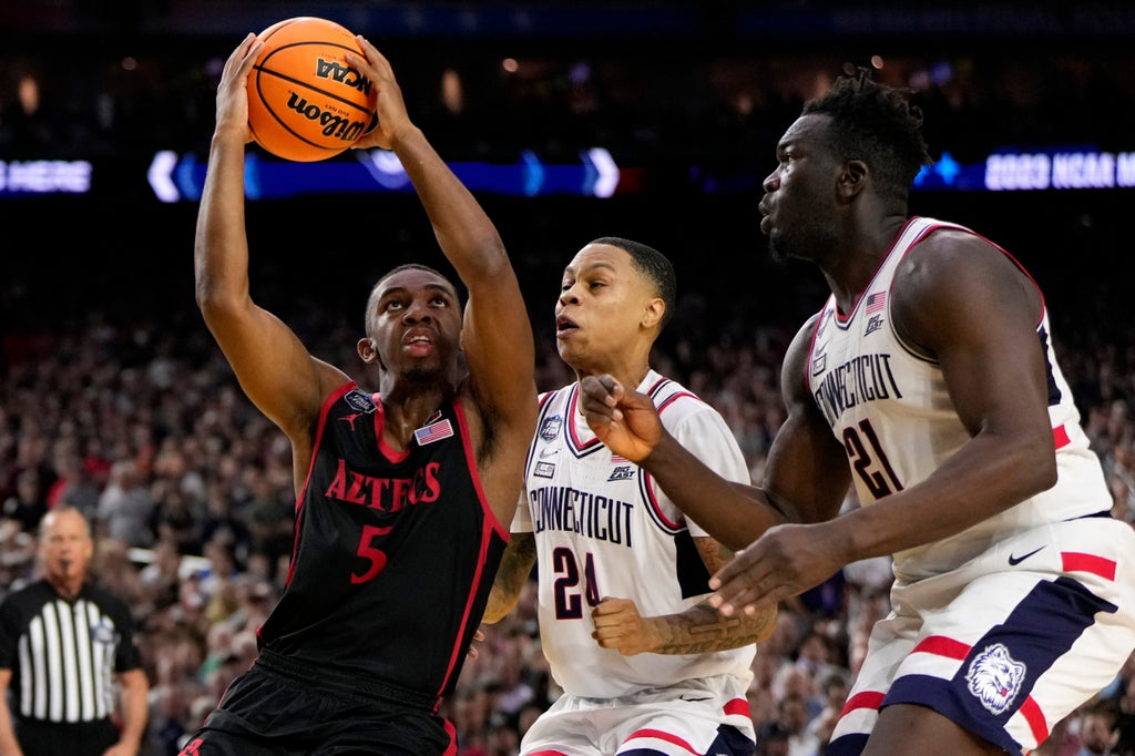 Long drought seals San Diego State’s fate in title game against UConn