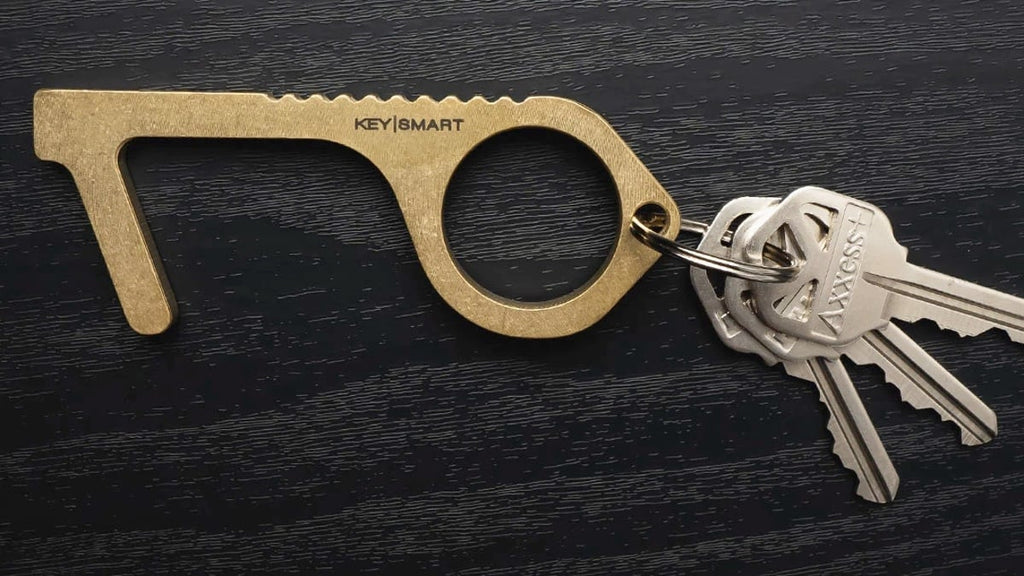 Review: Let the CleanKey from KeySmart Become Your Antimicrobial Extra Hand