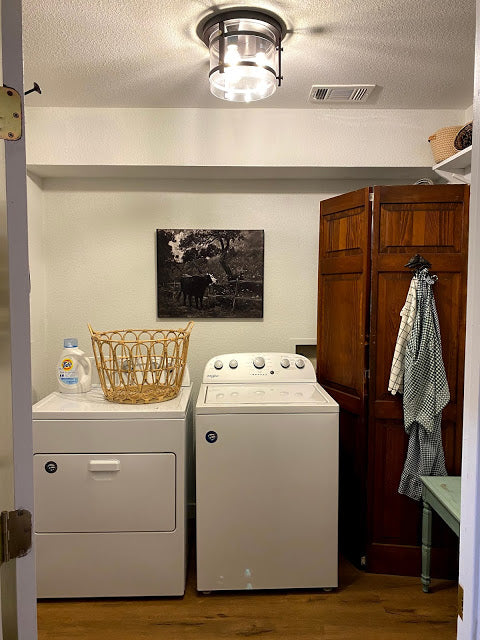 East Texas Laundry Room Reveal