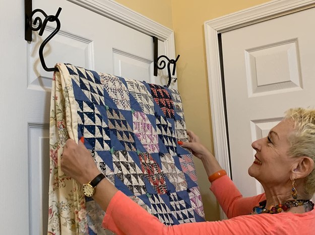 Quilt Review:  Over the Door Quilt Hanger